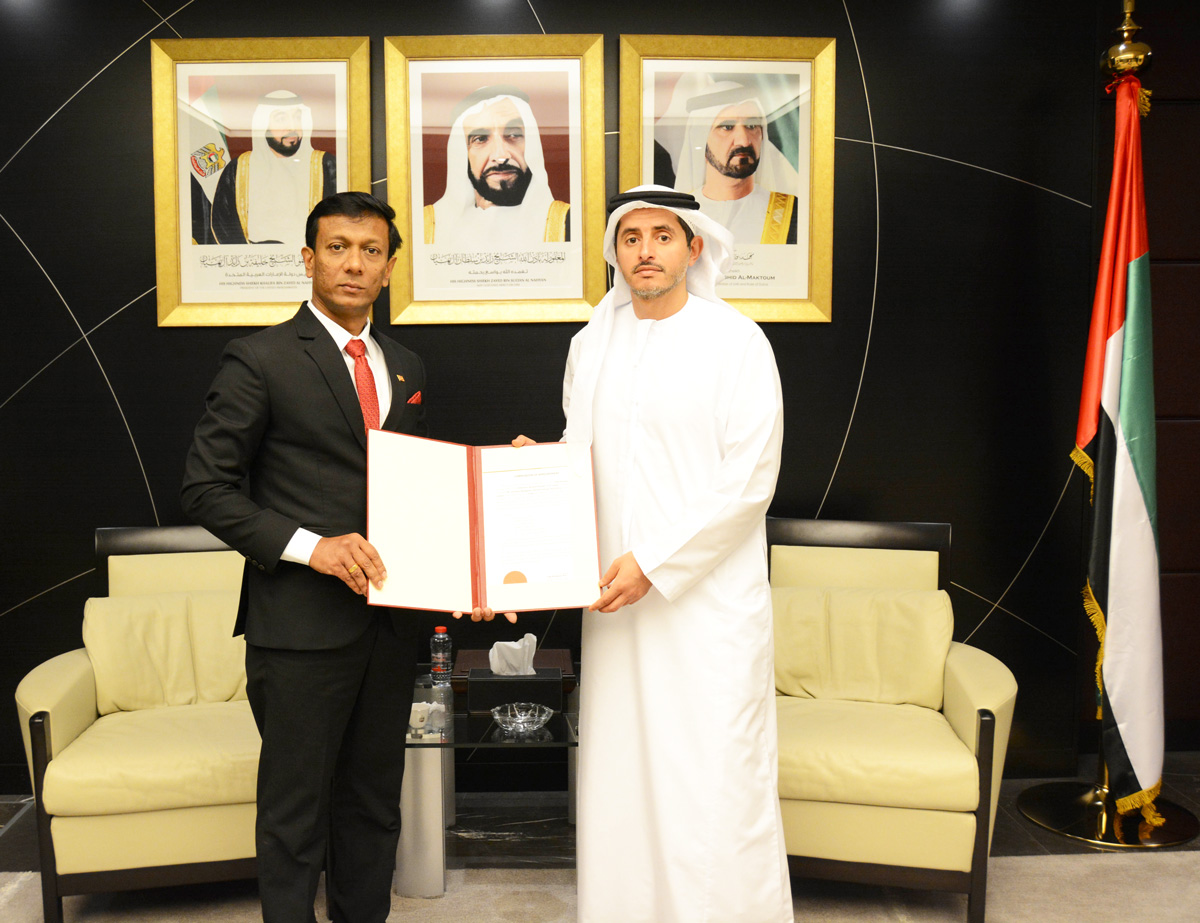 Consul General Of Sri Lanka In Dubai And Northern Emirates Presents Letter Of Commission 5963